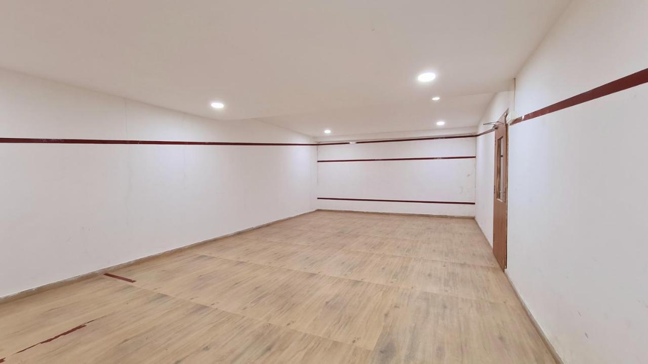 Galaxy Club & Hotel Bijāpur 외부 사진
